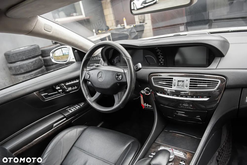 Mercedes-Benz CL 63 AMG 7G-TRONIC - 14