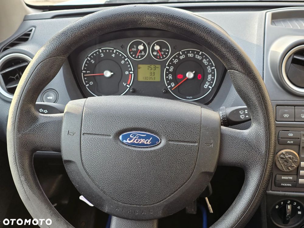 Ford Fiesta 1.3 - 11