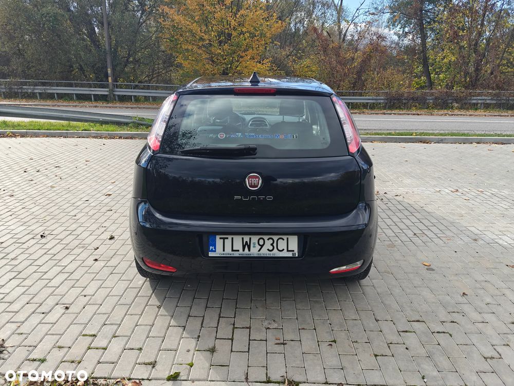 Fiat Punto 2012 - 15