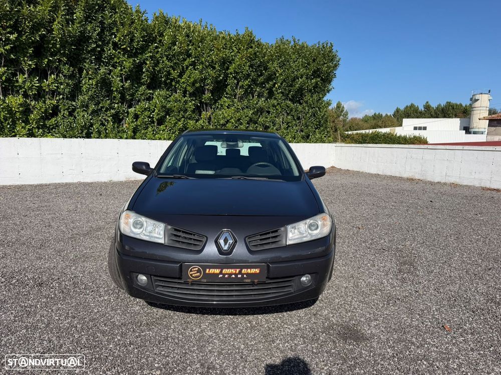 Renault Mégane 1.5 dCi Confort - 9