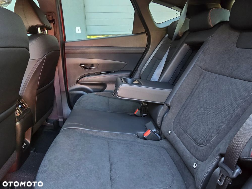 Hyundai Tucson 1.6 T-GDi HEV N-Line Plus 2WD - 28