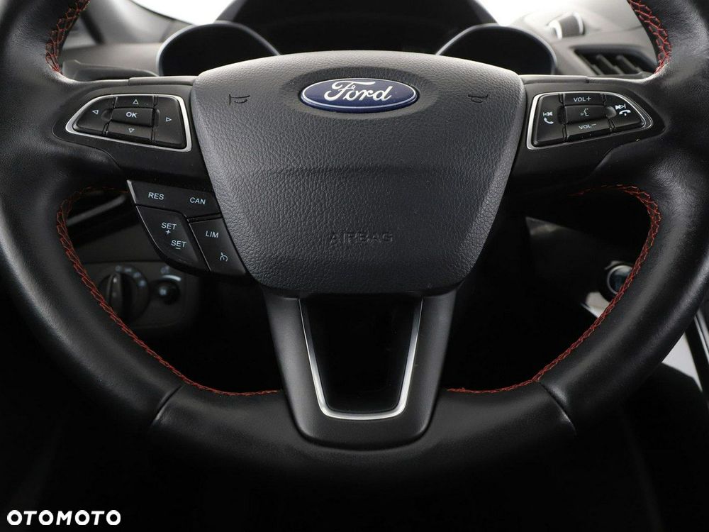 Ford Kuga 2.0 TDCi 4x2 ST-Line - 21
