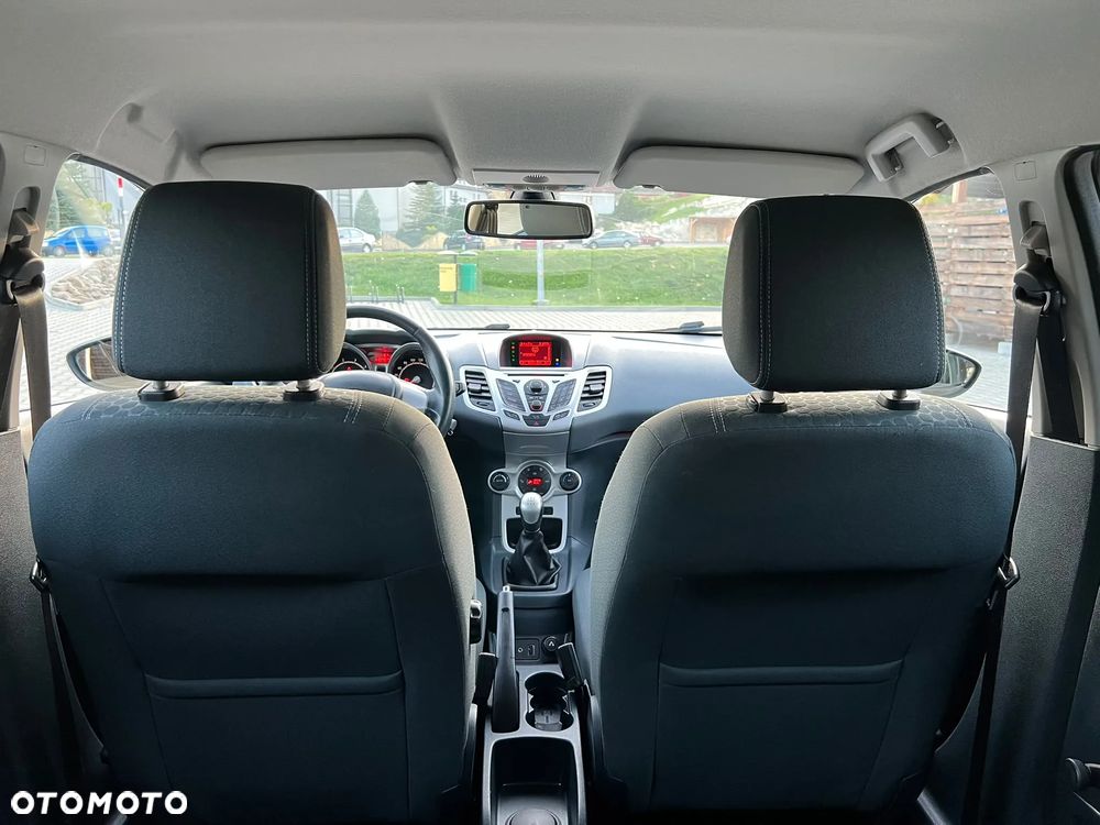 Ford Fiesta 1.4 Titanium EU5 - 24