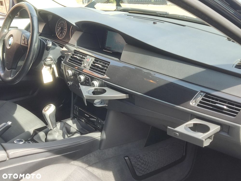 BMW Seria 5 520d Edition Exclusive - 34