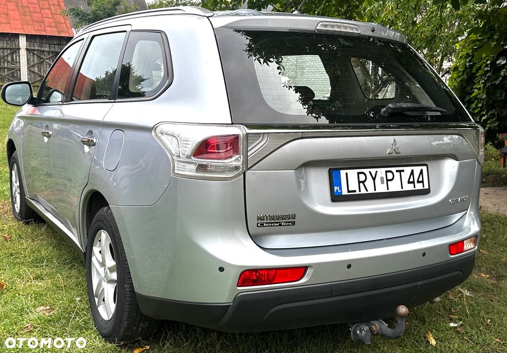 Mitsubishi Outlander 2013 photo 3