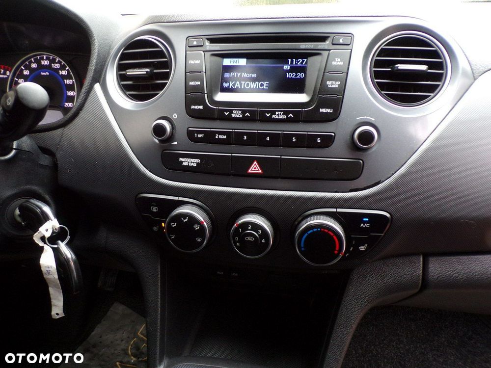 Hyundai i10 1.0 Premium - 21