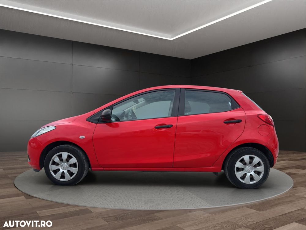 Mazda 2 - 16