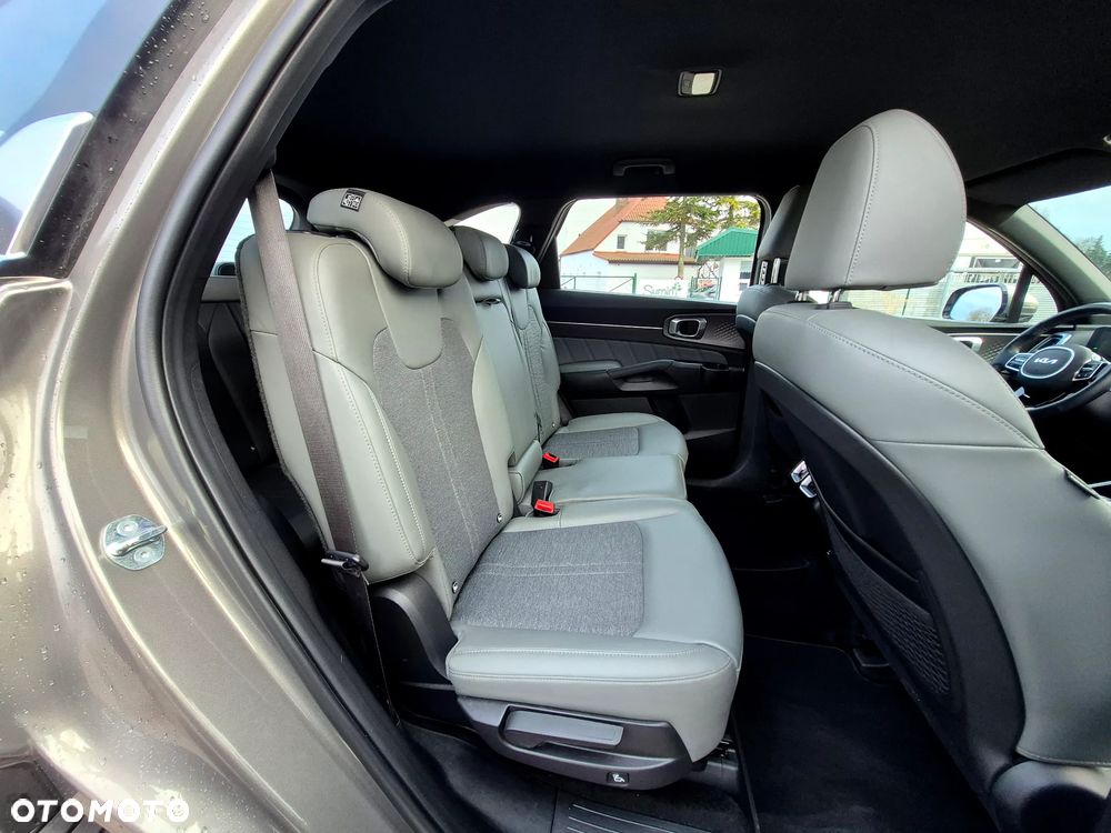Kia Sorento 1.6T-GDI 2WD OPF Vision - 15