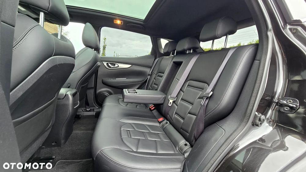 Nissan Qashqai 1.2 DIG-T TEKNA+ - 31