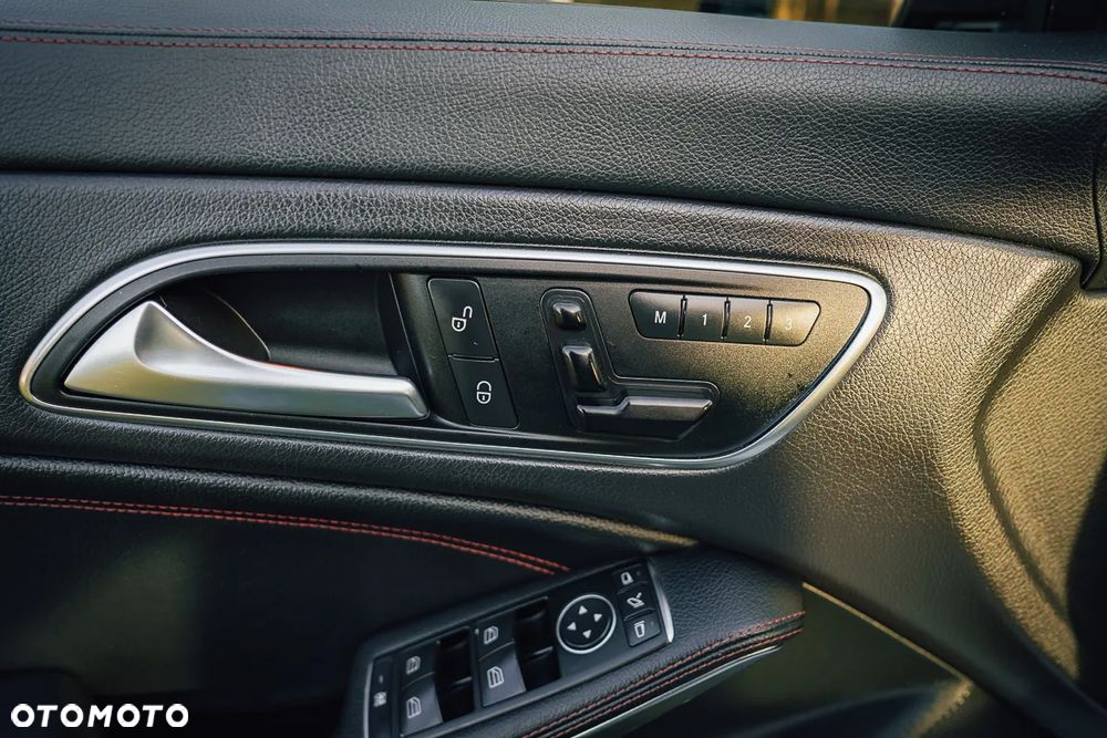 Mercedes-Benz CLA Shooting Brake 180 d 7G-DCT AMG Line - 10