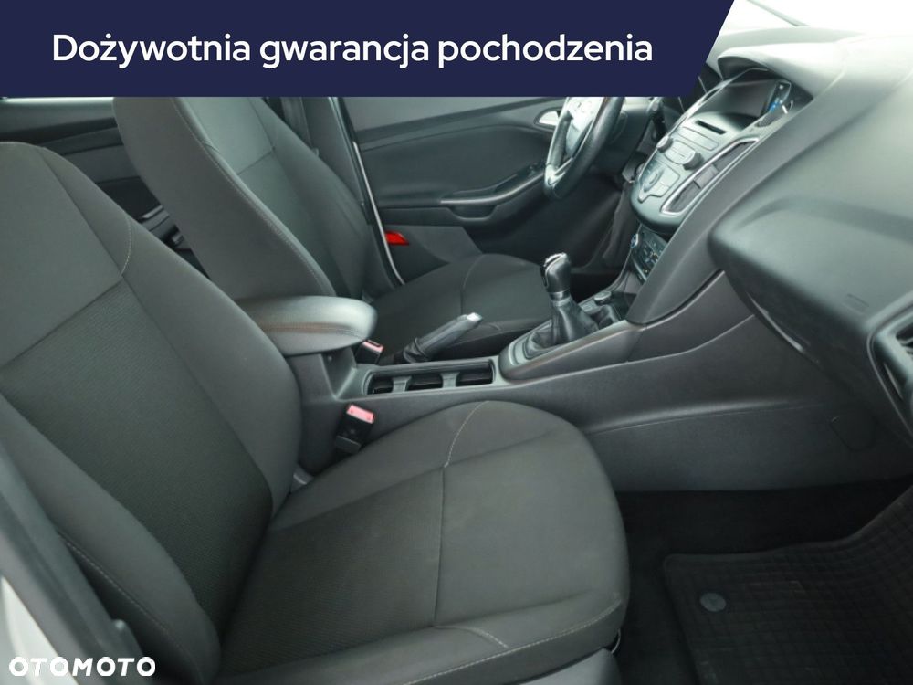 Ford Focus SW - 9