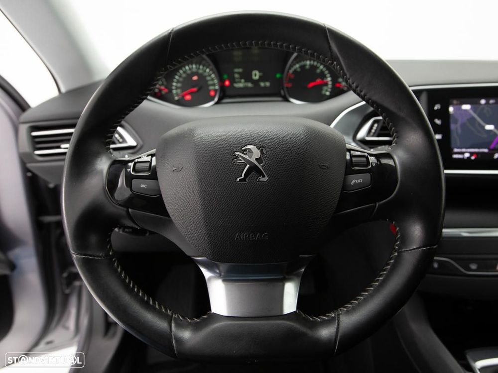 Peugeot 308 SW 1.5 BlueHDi Style - 14