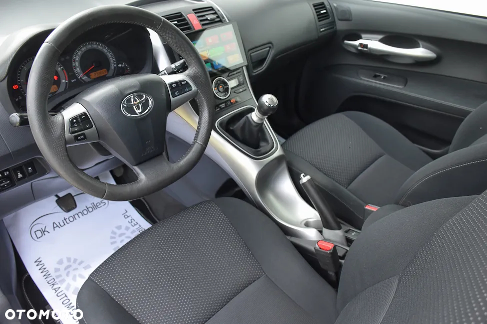 Toyota Auris 2.0 D-4D Prestige - 18