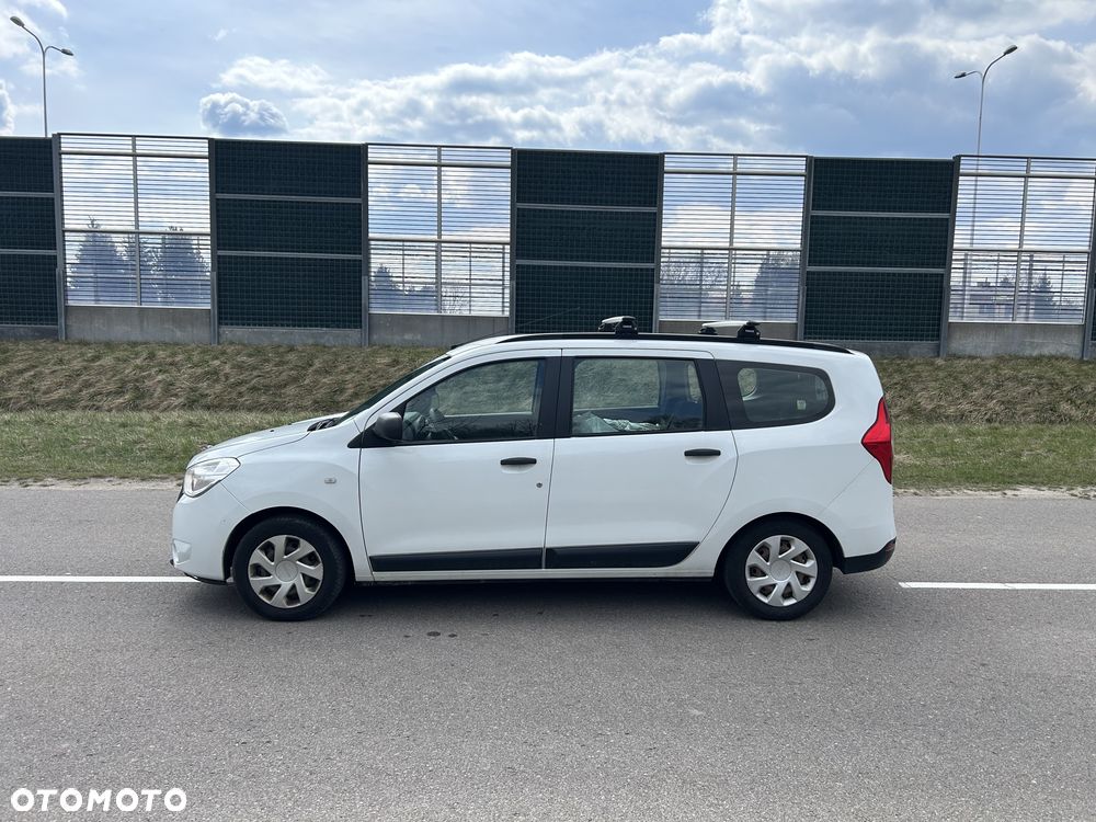 Dacia Lodgy 1.6 SCe Ambiance S&S - 4