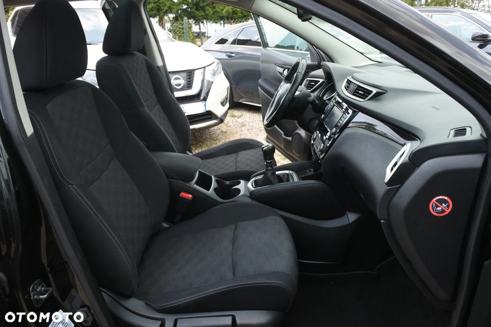 Nissan Qashqai 1.6 DIG-T 360 - 6