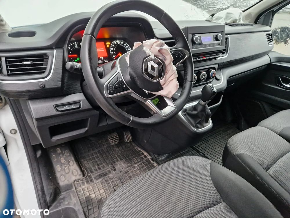 Renault Trafic SpaceClass 2.0 dCi EDC - 13