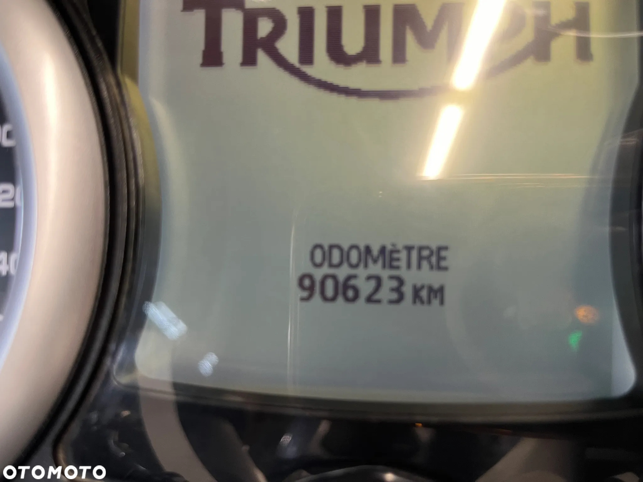 Triumph Trophy - 25