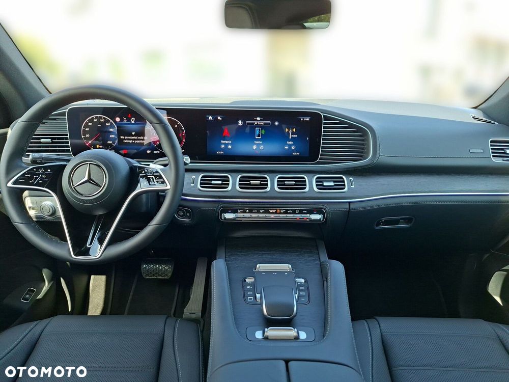 Mercedes-Benz GLE - 12