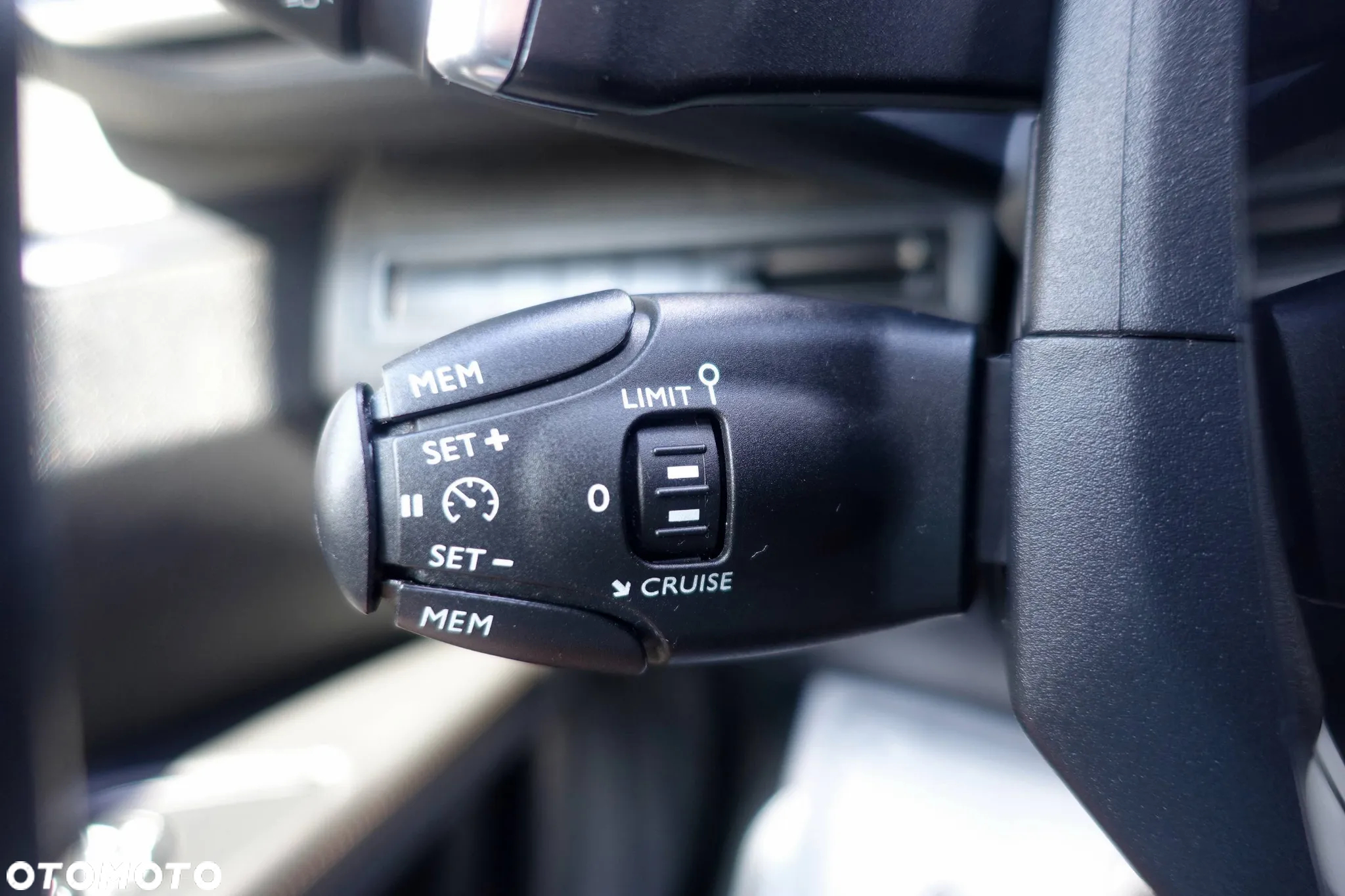 Peugeot 5008 BlueHDI 180 EAT8 GT - 26