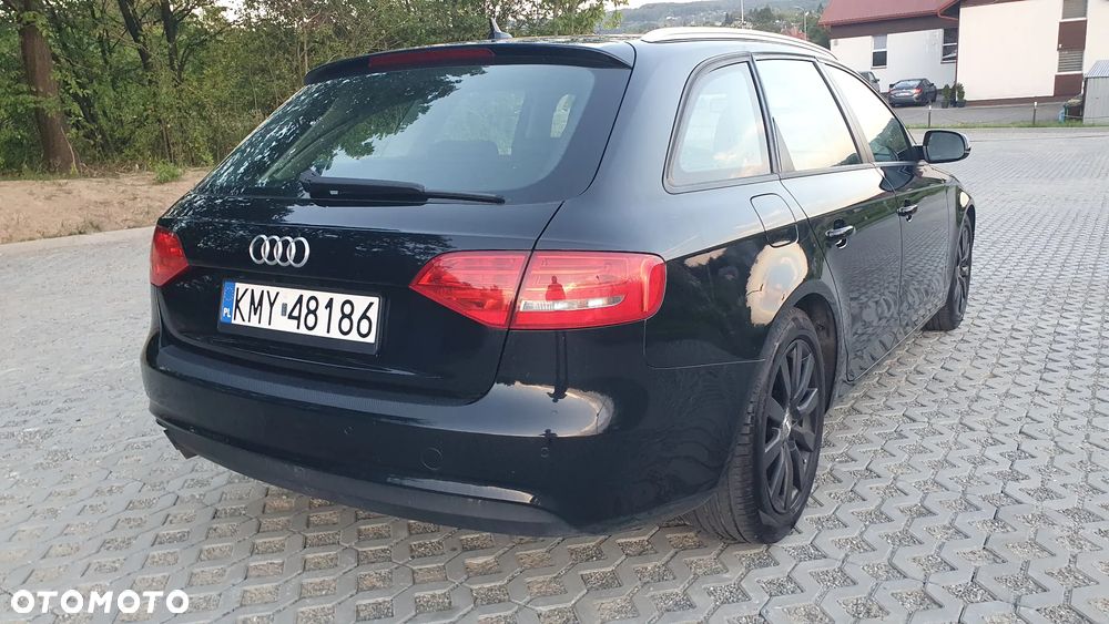 Audi A4 Avant - 6