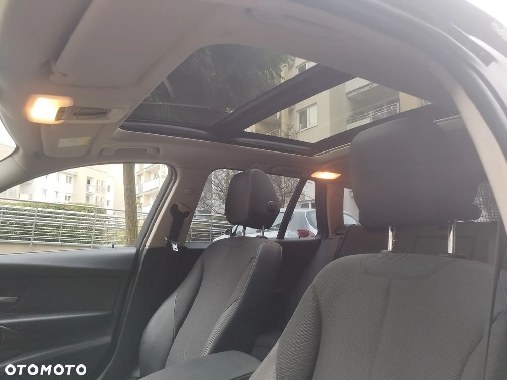 BMW Seria 3 320d Modern Line - 12