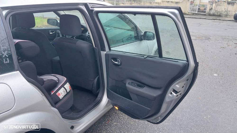 Renault Mégane Break 1.5 dCi Extreme - 12