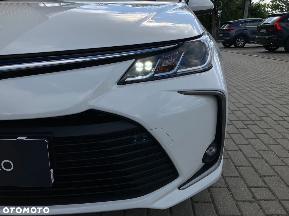 Toyota Corolla 1.5 Comfort - 11
