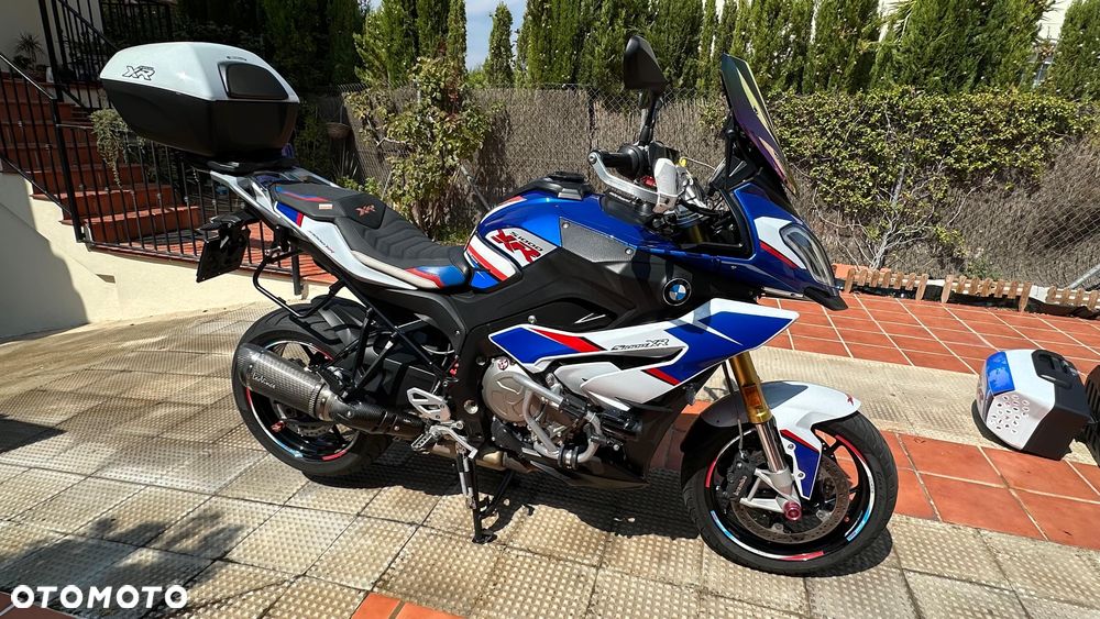 BMW XR - 7