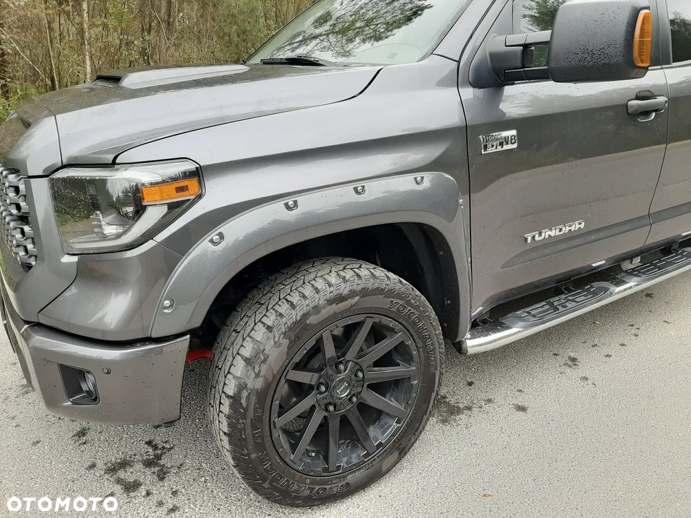 Toyota Tundra - 10