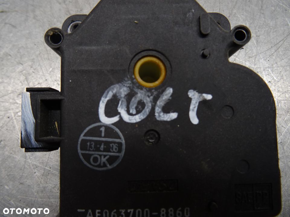 MITSUBISHI COLT VI 04-07 1.5 DiD SILNICZEK NAGRZEWNICY AE0637008860 - 6