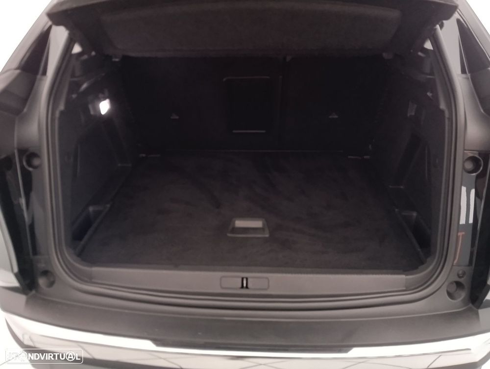 Peugeot 3008 1.6 BlueHDi Allure EAT6 J18 - 26