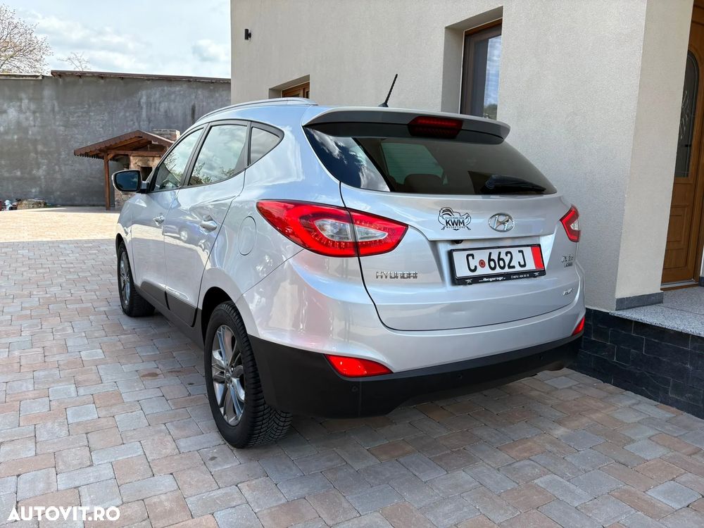 Hyundai ix35 2.0 CRDI 4WD Automatik Trend - 4