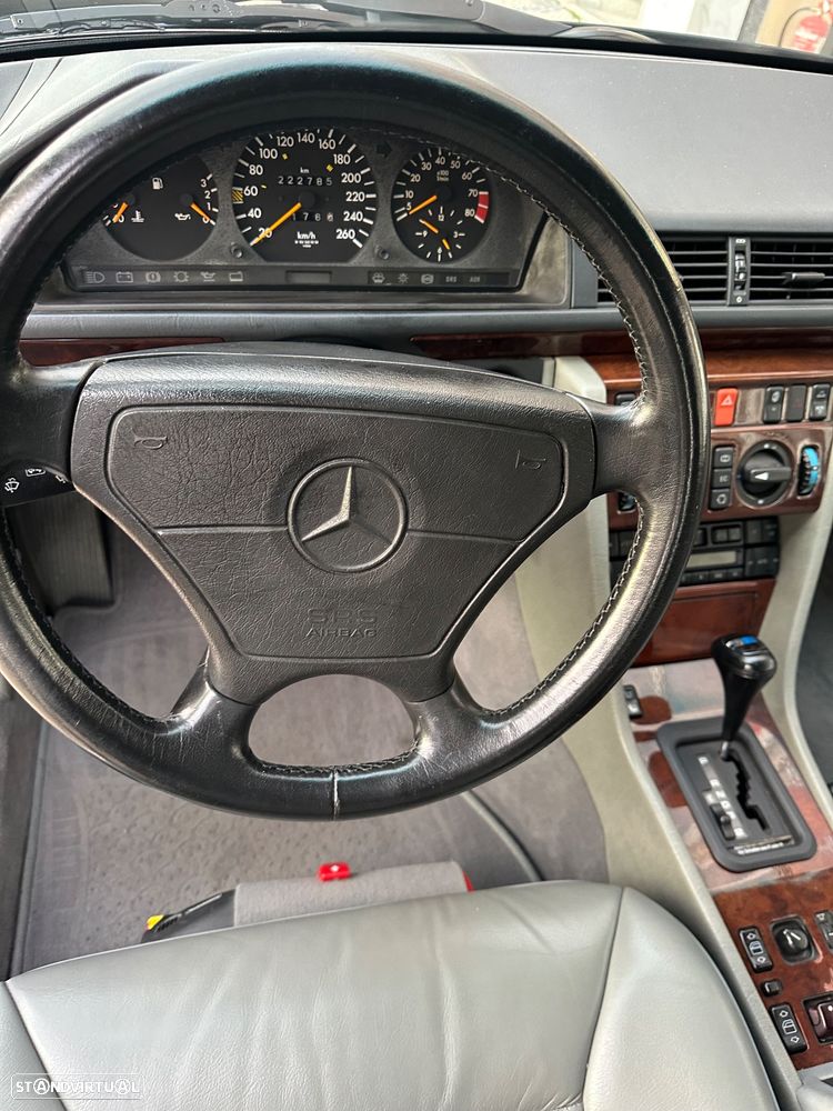 Mercedes-Benz W124 (1984-1997) - 20
