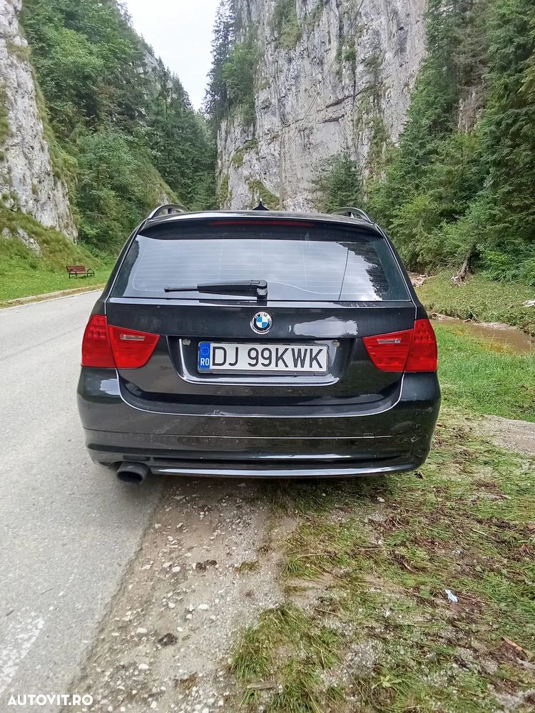 BMW Seria 3 320d - 1