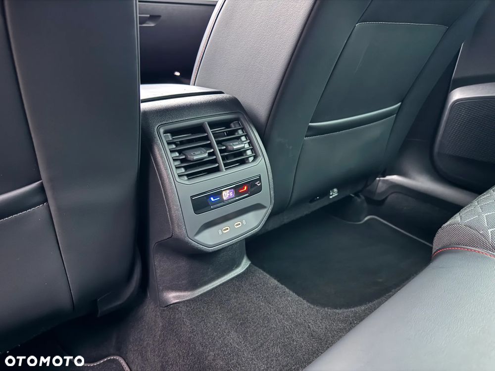 Seat Leon 1.5 TSI ACT OPF FR Plus - 36