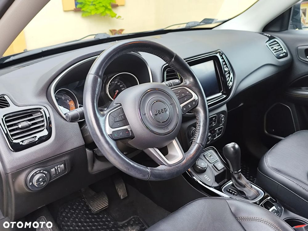 Jeep Compass 1.4 TMair Limited 4WD S&S - 9
