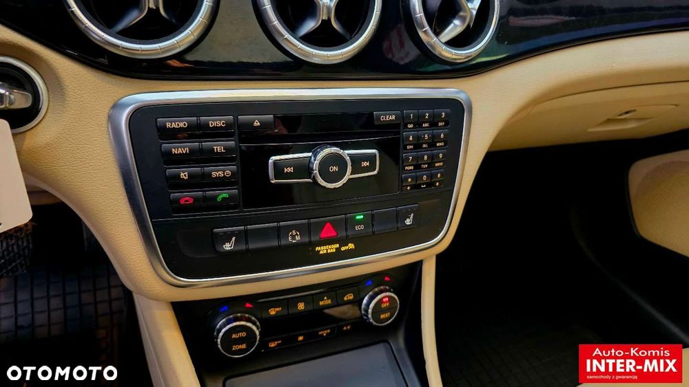 Mercedes-Benz CLA - 24