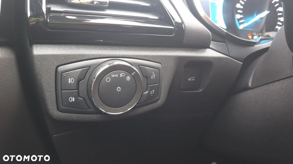 Ford Mondeo 2.0 Hybrid ST-Line X - 22