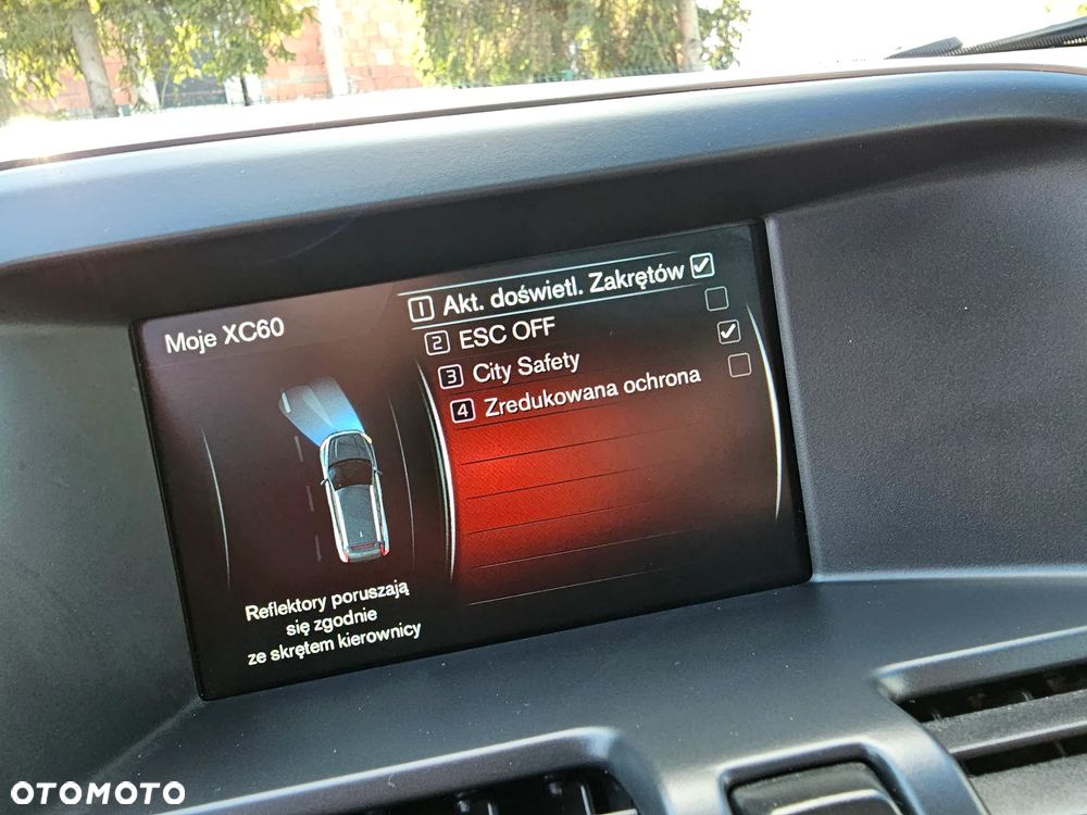 Volvo XC 60 D3 Geartronic Summum - 20