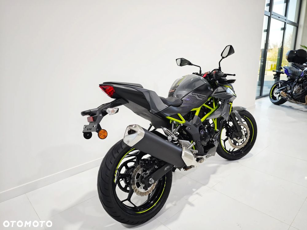 Kawasaki Z - 8