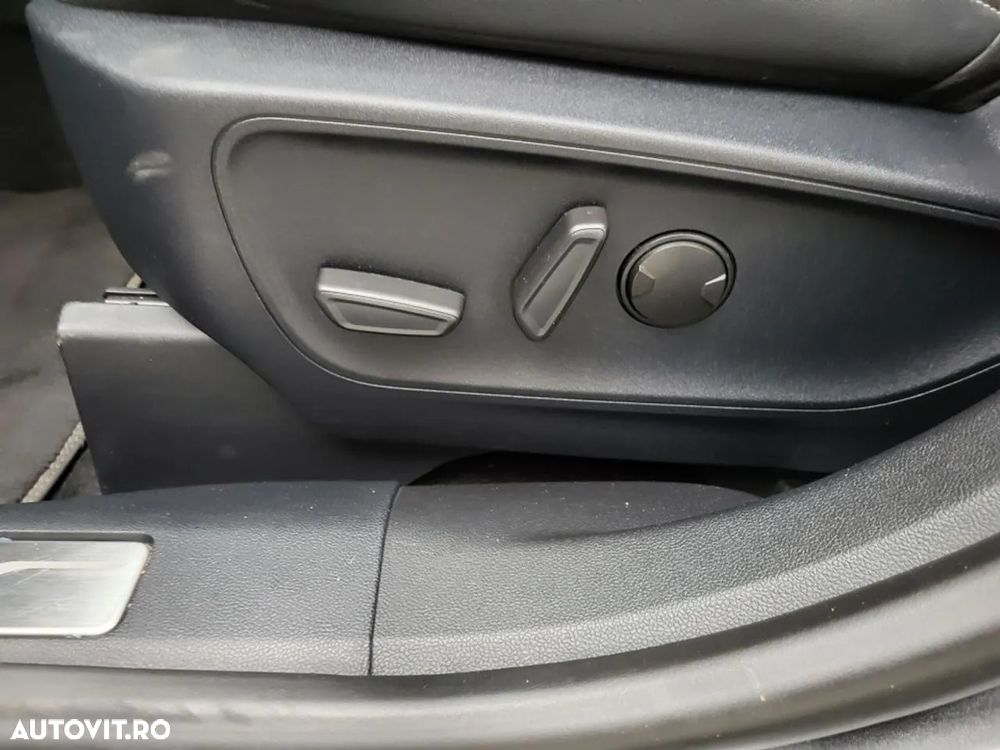 Ford Kuga 2.5 Duratec PHEV VIGNALE - 16