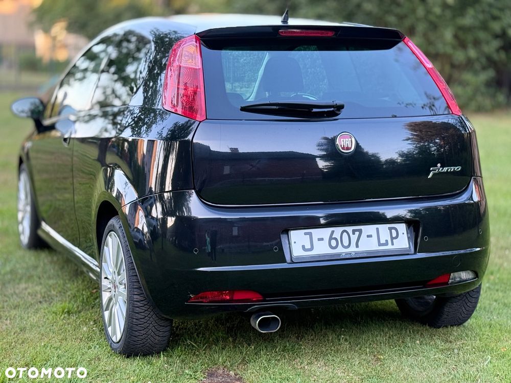 Fiat Grande Punto - 5