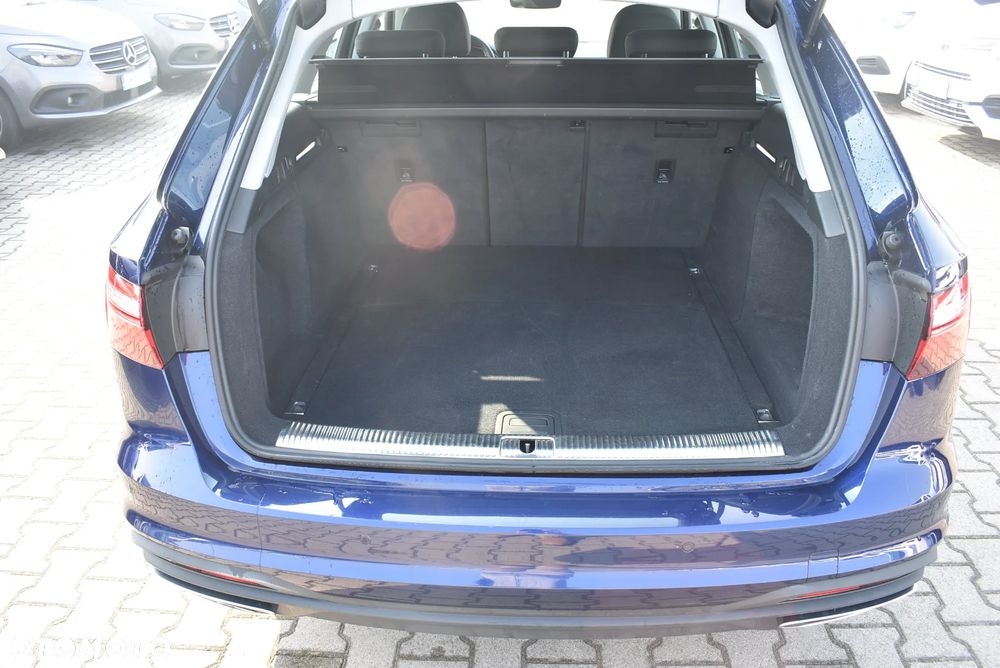 Audi A4 Avant 35 TDI mHEV S tronic - 13