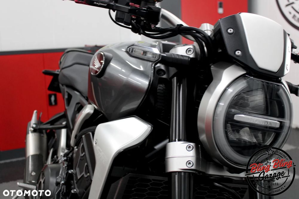 Honda CB - 2