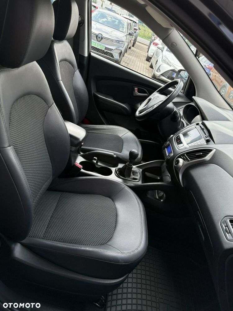 Hyundai ix35 - 13