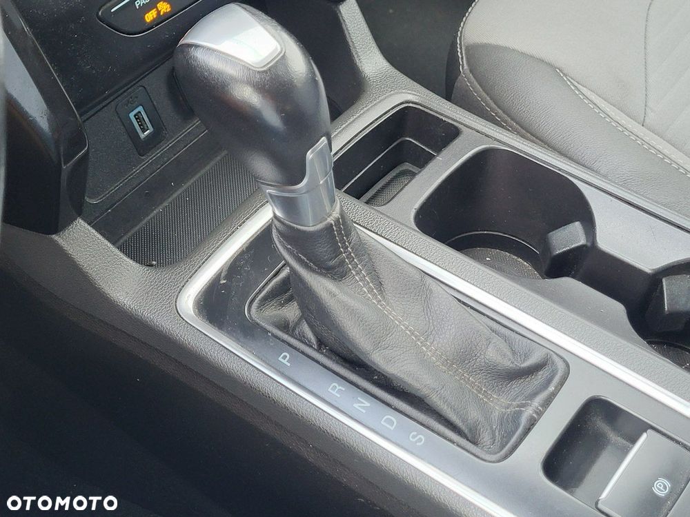 Ford Kuga - 29