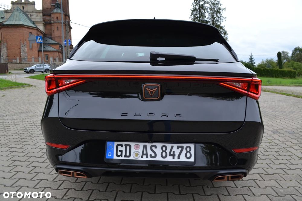 Cupra Leon Sportstourer 1.4 e-Hybrid (180 kW System) VZ CUP - 5