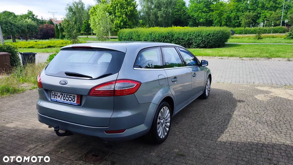 Ford Mondeo 2.3 Titanium - 39