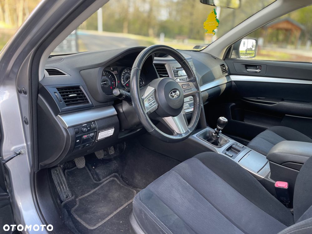 Subaru Outback 2.0 D Comfort - 31