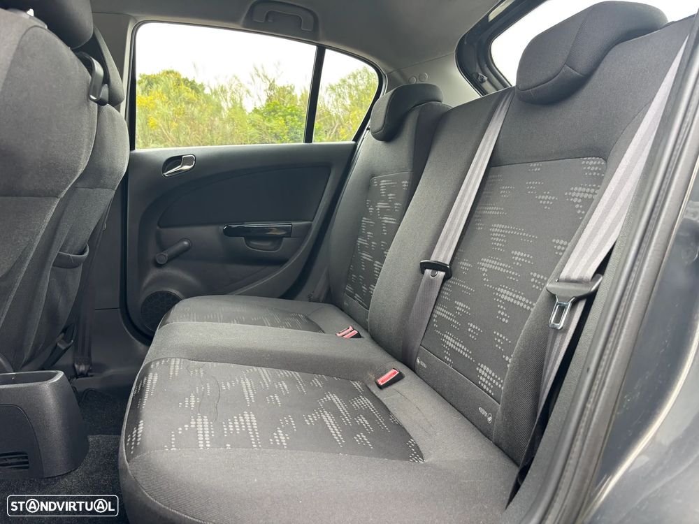 Opel Corsa 1.3 CDTi Enjoy - 6